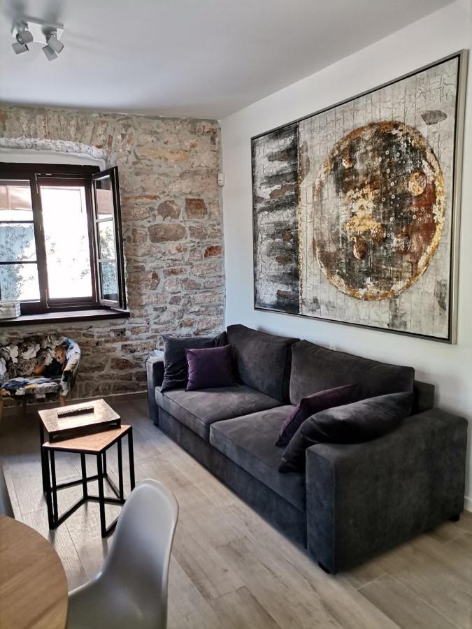 Apartvilla Castropola Екстер'єр фото